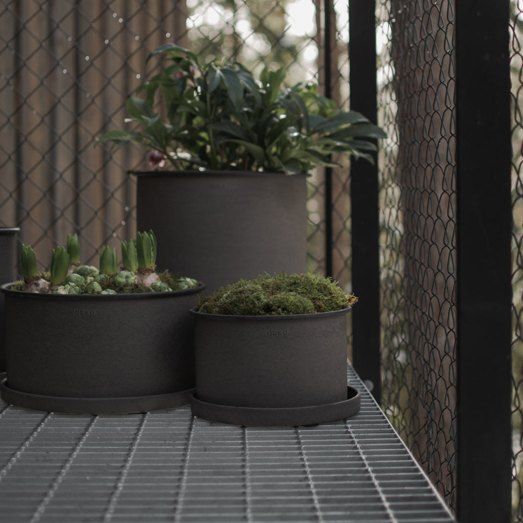 DBKD Plant Bowl Medium 2-Set – Brown | Scandinavian Metal Planters with Matching Saucers DBKD