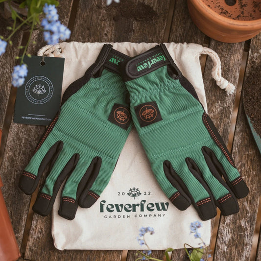 Feverfew Women’s Gardening Gloves | Evergreen therapyofflowers.com