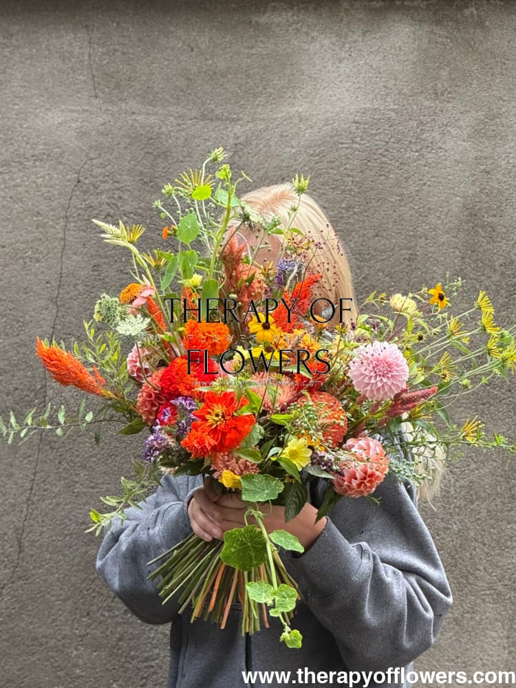 Zinnia elegans Benary's Giant Orange therapyofflowers.com